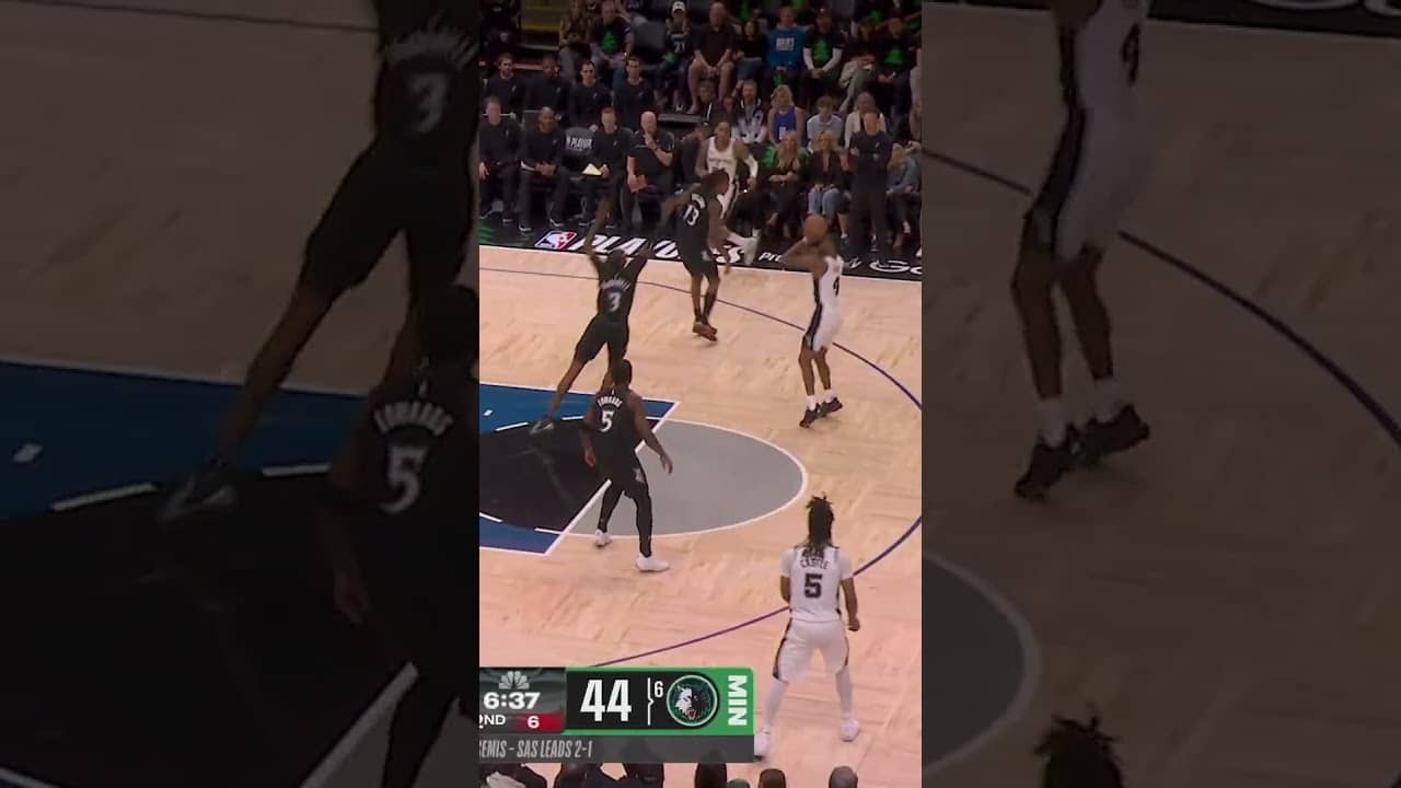 SWIPA SWISH 🦊💦 #spurs #nba #playoffs #deaaronfox