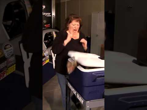 Dale Jr.'s pranked his team with a snake 🐍