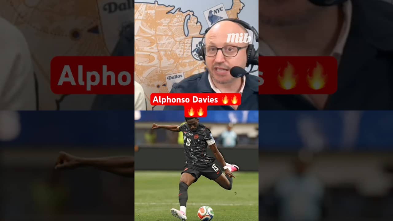 "ALPHONSO DAVIES LOOKED LIKE A VARSITY PLAYER TRAINING WITH THE JV SQUAD" 🇨🇦
