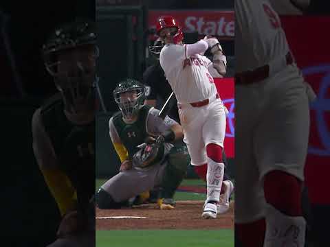 Zach Neto hits a walk-off homer after the Angels had been no-hit through 8 innings! 😱