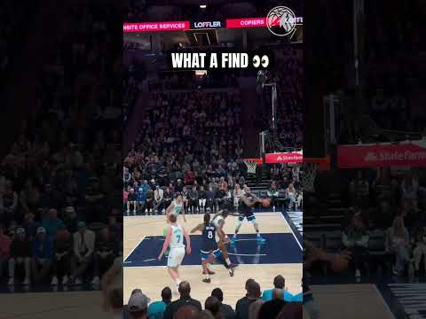 Bones Finds Rudy For The Slam 💪