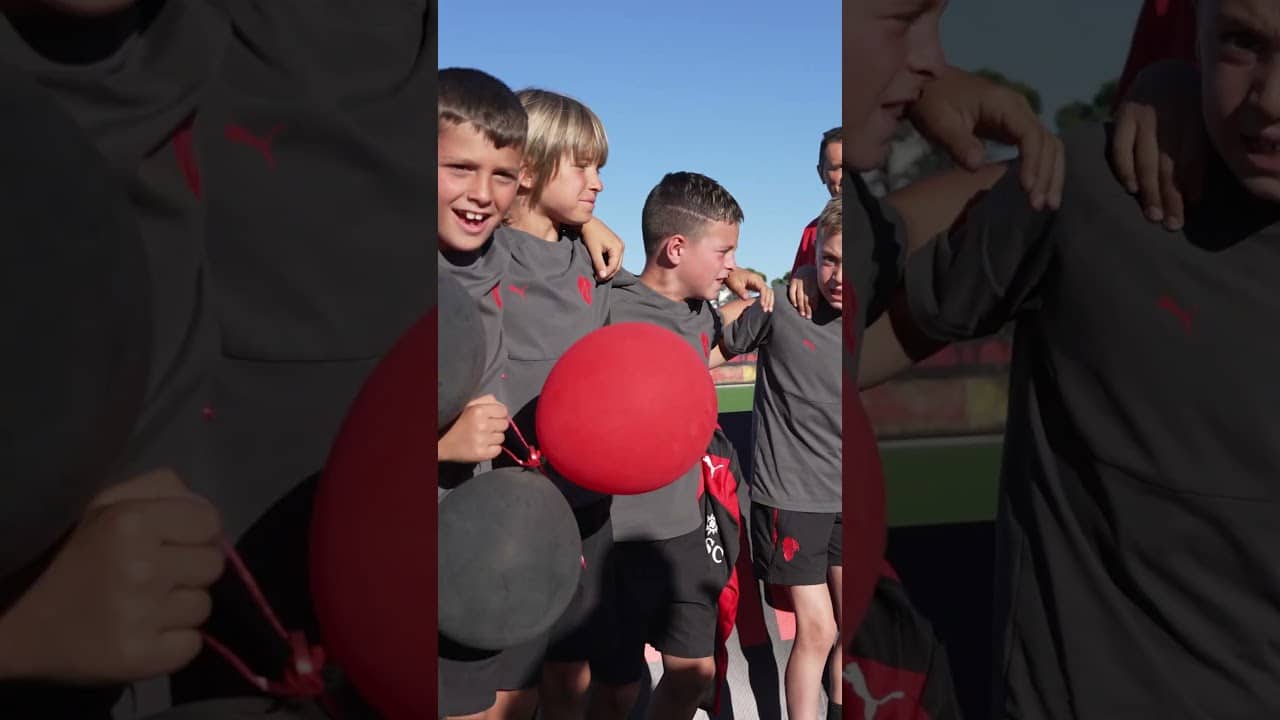 Serginho doing his bit to inspire the future generations 🤩 | #Shorts