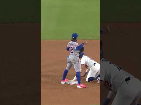 Alvy throws out the runner! 🔥