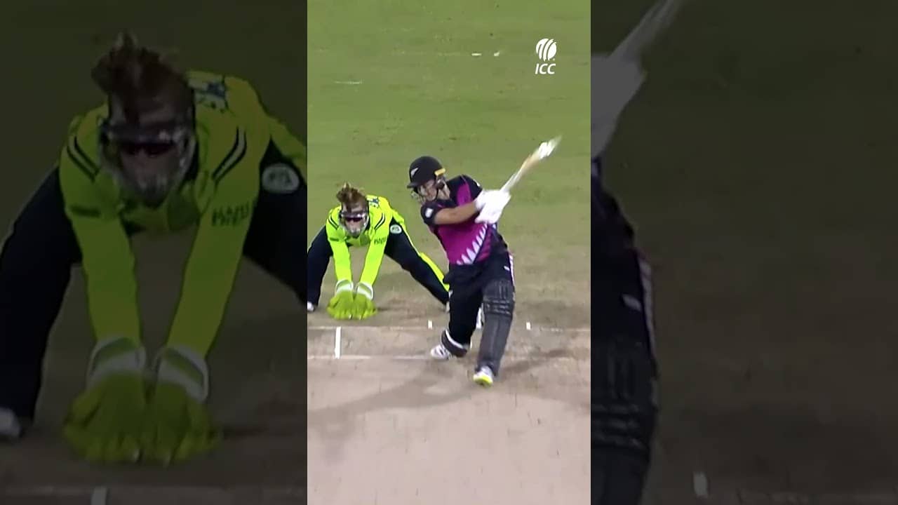 Sophie Devine stamping her authority with the joint-fastest fifty in Women's #T20WorldCup history!