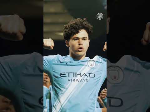 City v United in the FA Youth Cup final | Tickets available now!