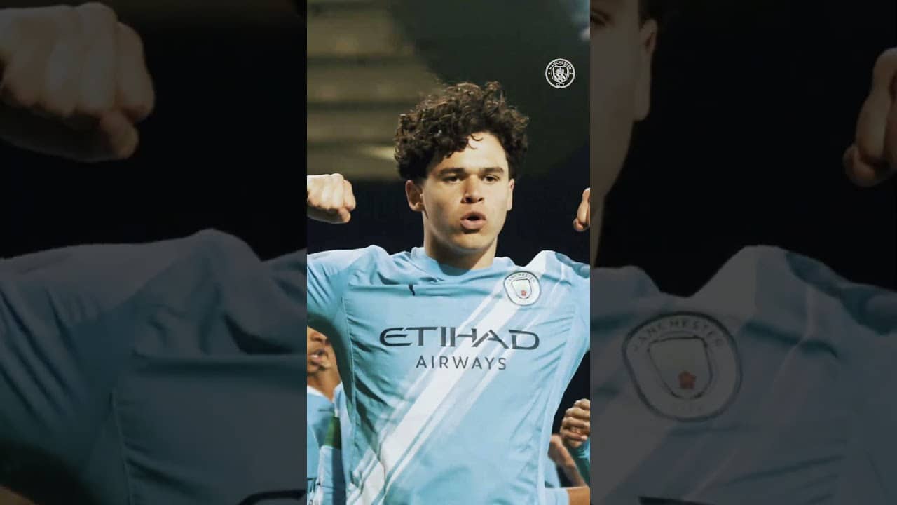 City v United in the FA Youth Cup final | Tickets available now!