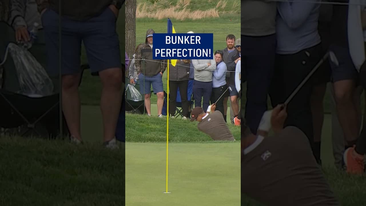 How to play a PERFECT bunker shot  😱