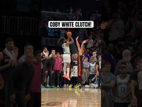 Coby White sends the Hornets to OT!