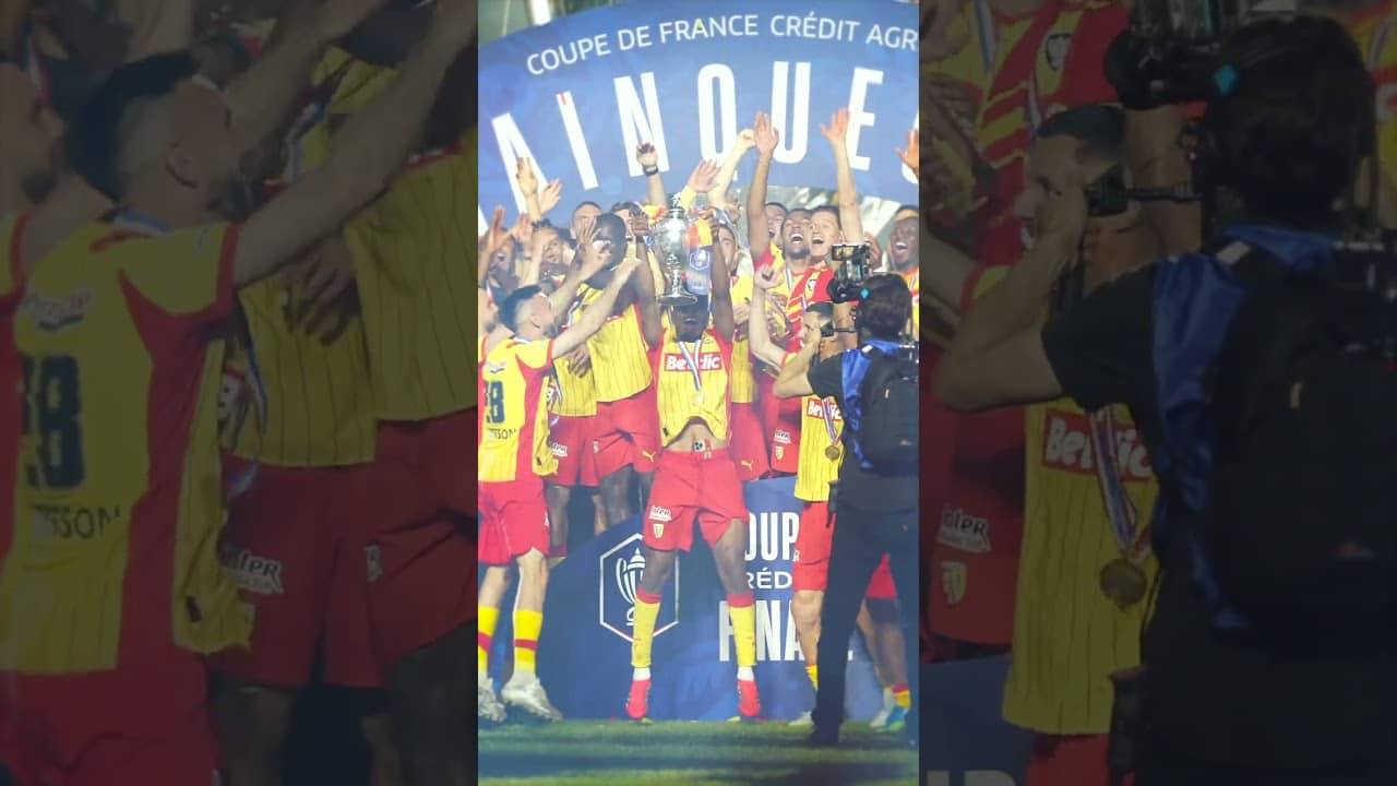 Joyeux anniversaire à tous les amoureux du Racing ! ❤️💛