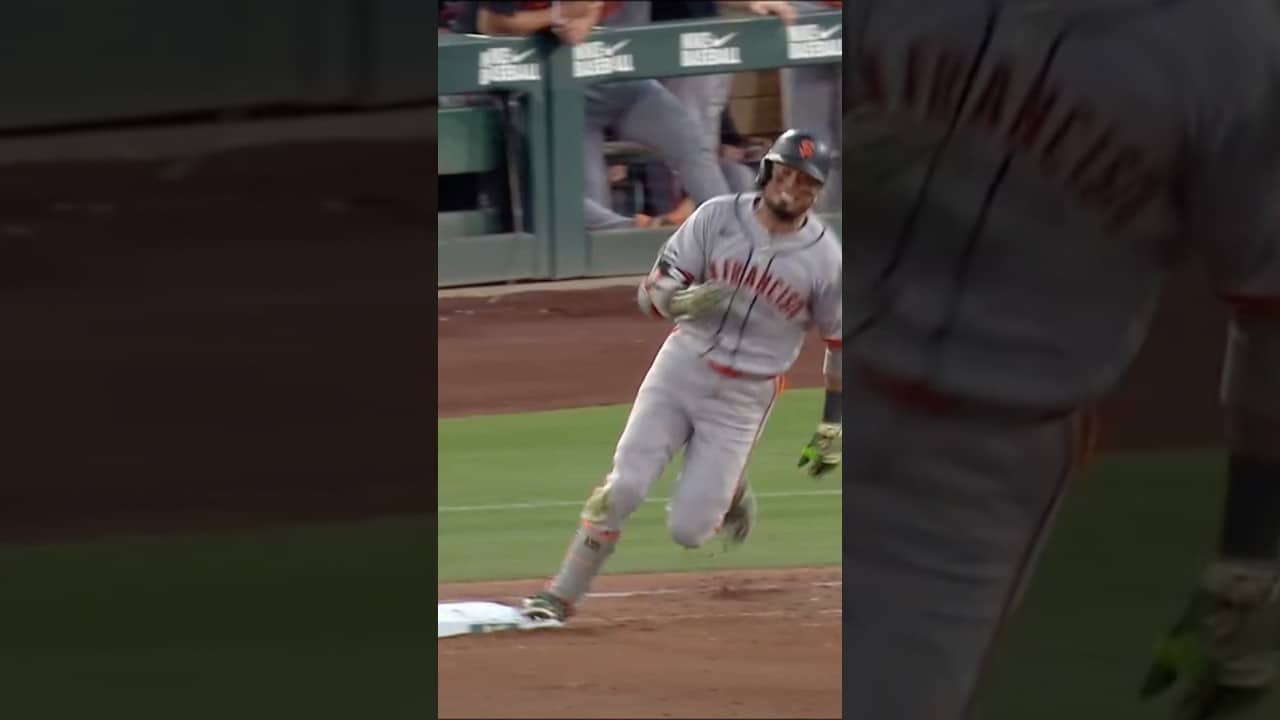 Textbook baserunning from Luis Arraez
