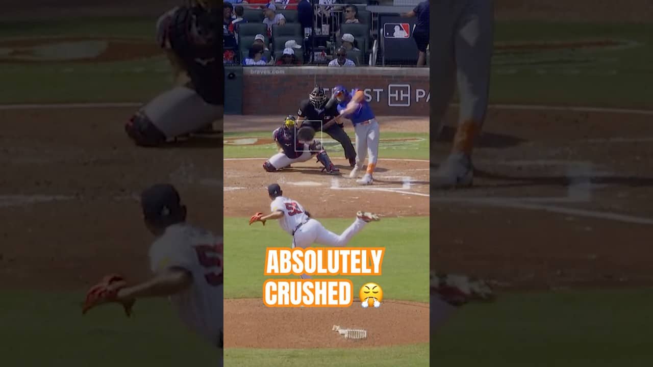 Tyrone Taylor crushes a home run 😤 #baseball #sports #highlights #youtubeshorts #shorts