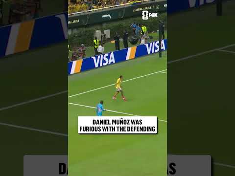 Daniel Muñoz appeared frustrated with his back line
