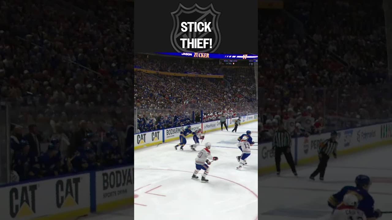 Hey! Come back here with that! 😂🚔🏒