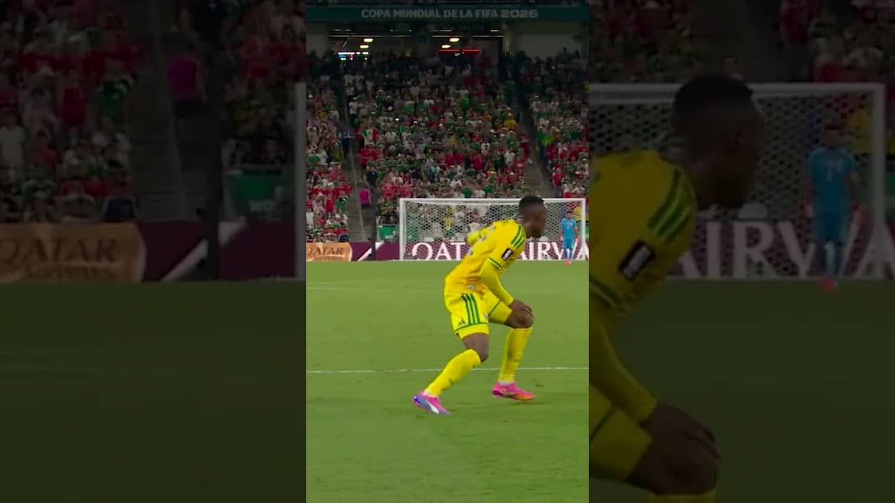 A goal that will go down in South Africa history, courtesy of Thapelo Maseko 🇿🇦
