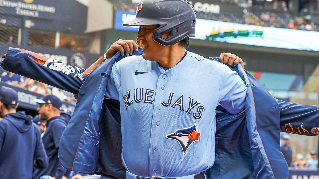 Kazuma Okamoto hits his 5th home run of May (10 HR this season for the Blue Jays) | MLB Highlights