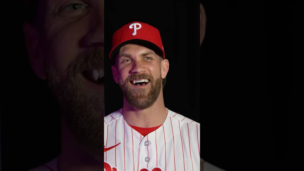 The Phillies are hiring a new social media intern 🤣