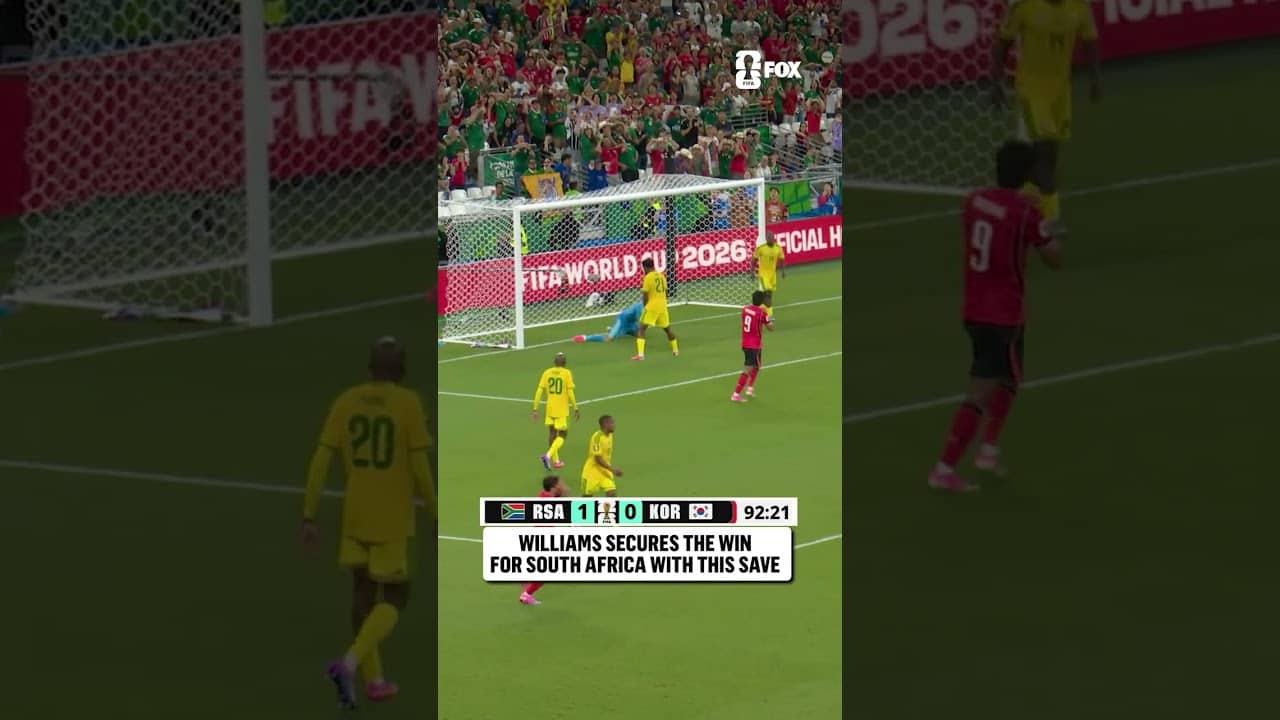 Ronwen Williams with a big save late on for South Africa 🇿🇦