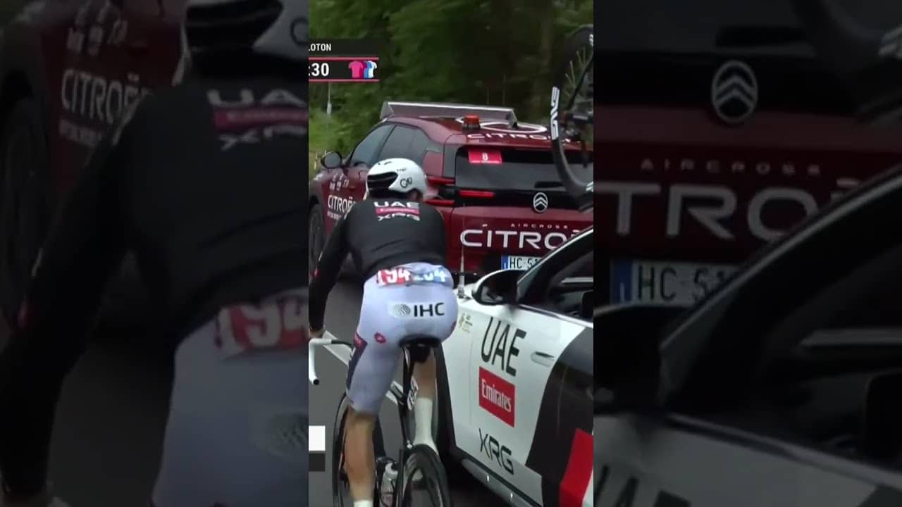 What’s happened there? 😳 It’s not just the riders who are suffering in the conditions 🚘