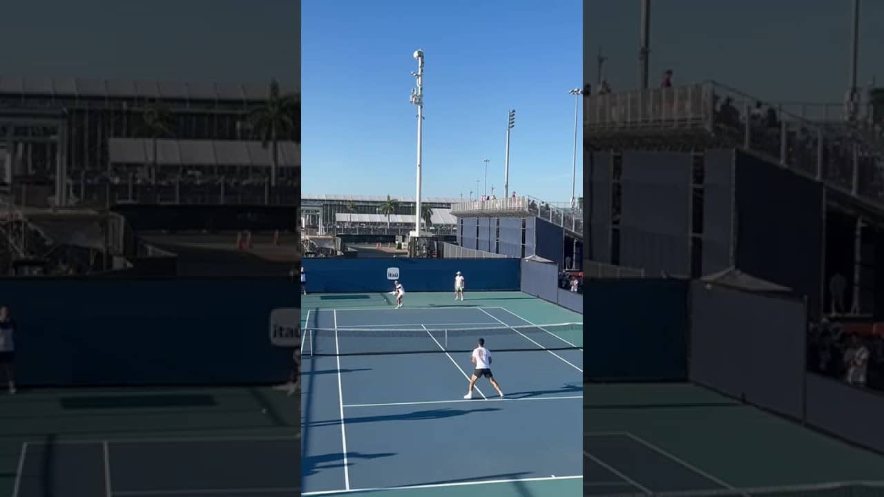Holger Rune feeds Carlos Alcaraz volleys | Miami Open practice #ATP #Tennis #TennisPractice #atptour