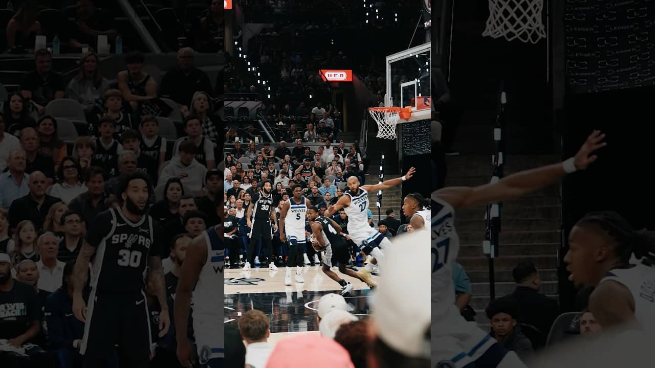 GOT ‘EM 🦊 #DeAaronFox #Spurs #NBA