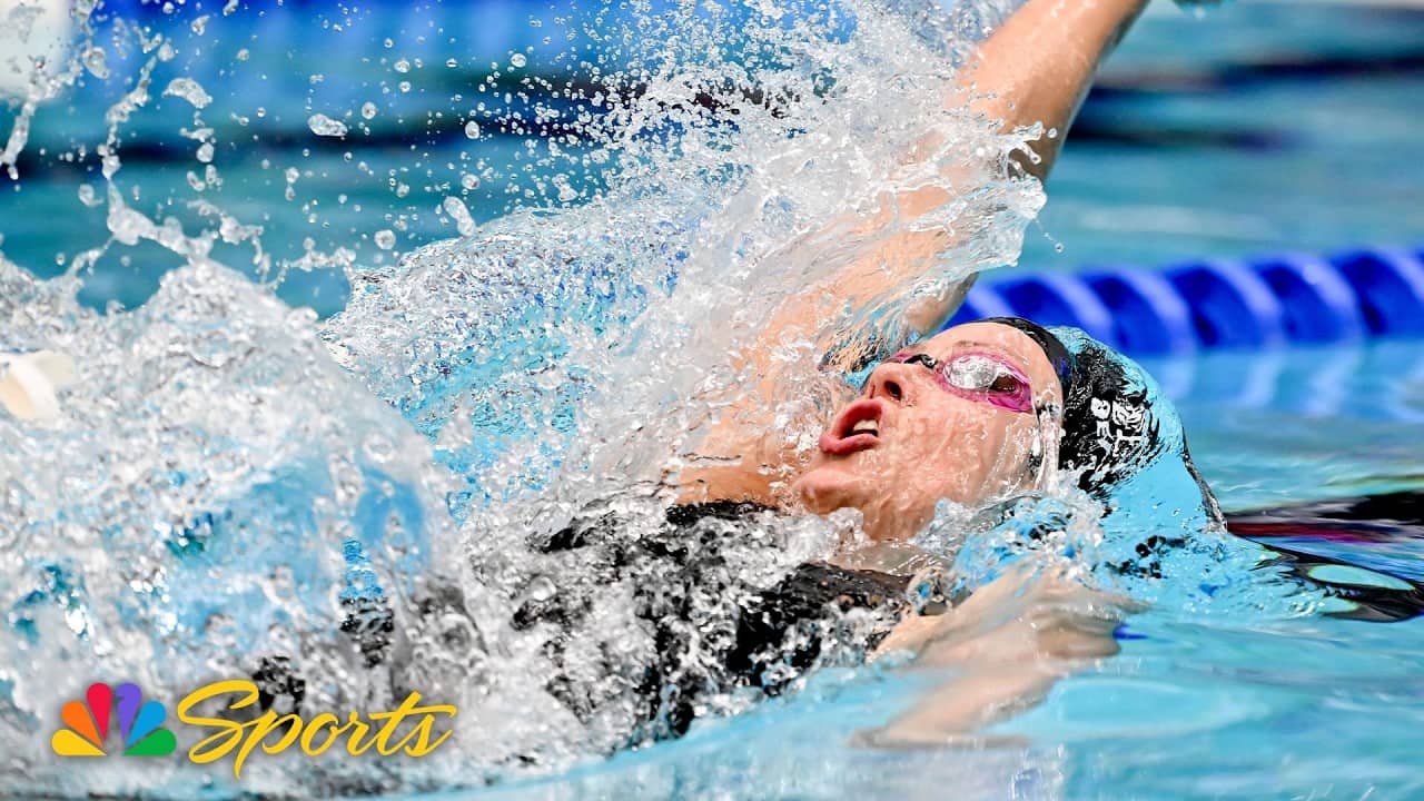 Katharine Berkoff flies to new Pro Series record in 50m backstroke in Indianapolis | NBC Sports