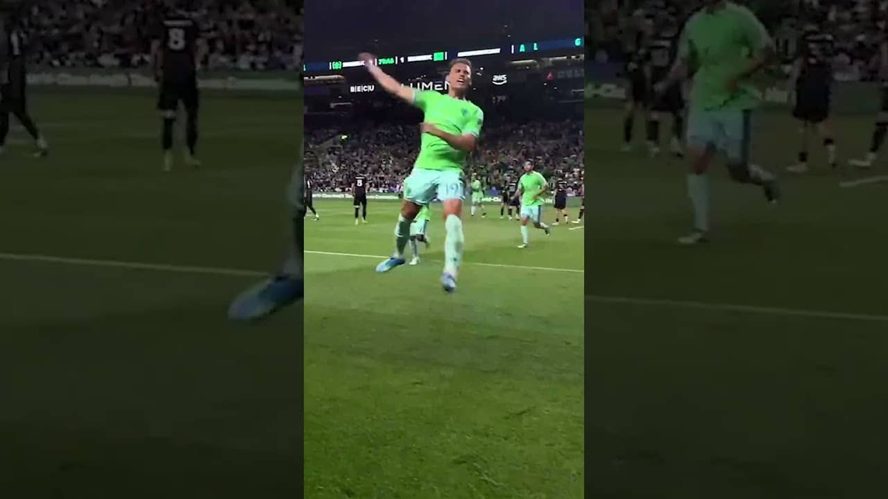🫎 GOAL! Danny Musovski equalizes v. SDFC!  #soccer #football #goals #mls #highlights #sports