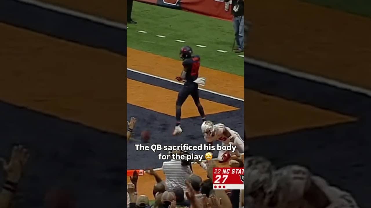 That great effort was rewarded 🫡 #syracuse #accfootball #collegefootball