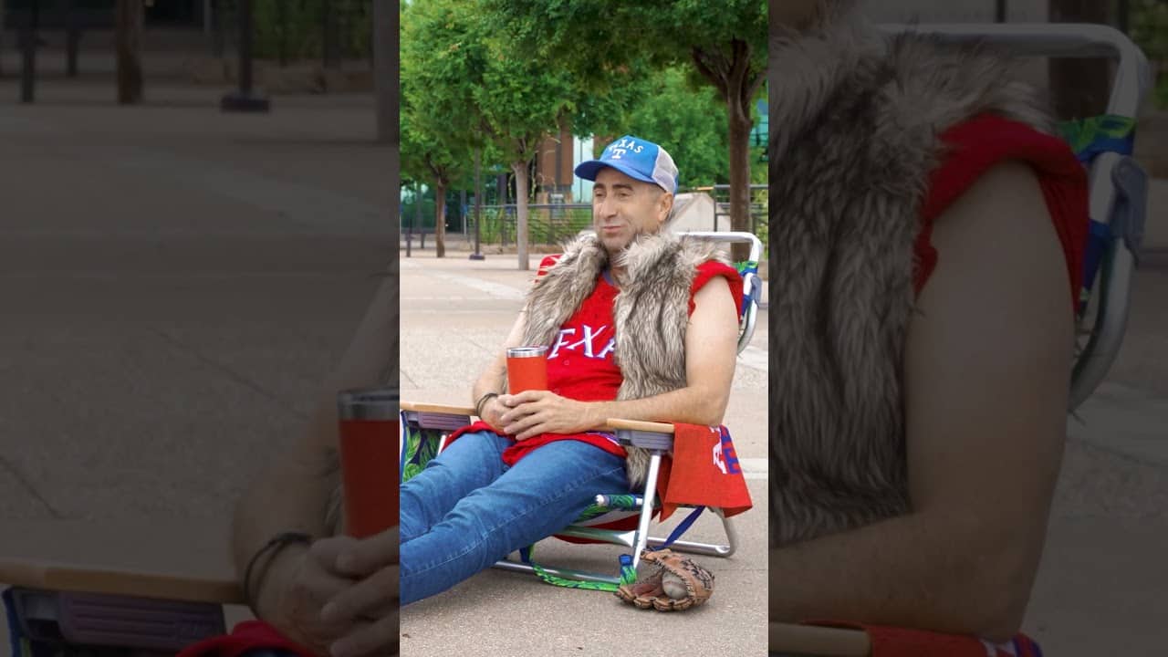 Are sleeves necessary? The EarlyBerts discuss while waiting for their Ian Kinsler Sleeveless Jersey