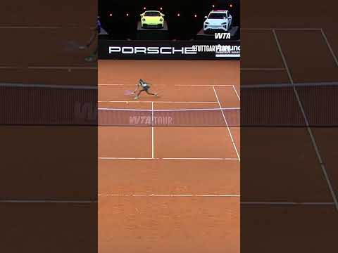 We have seen this before! 😮‍💨 #WTA #CocoGauff #Tennis #HotShot