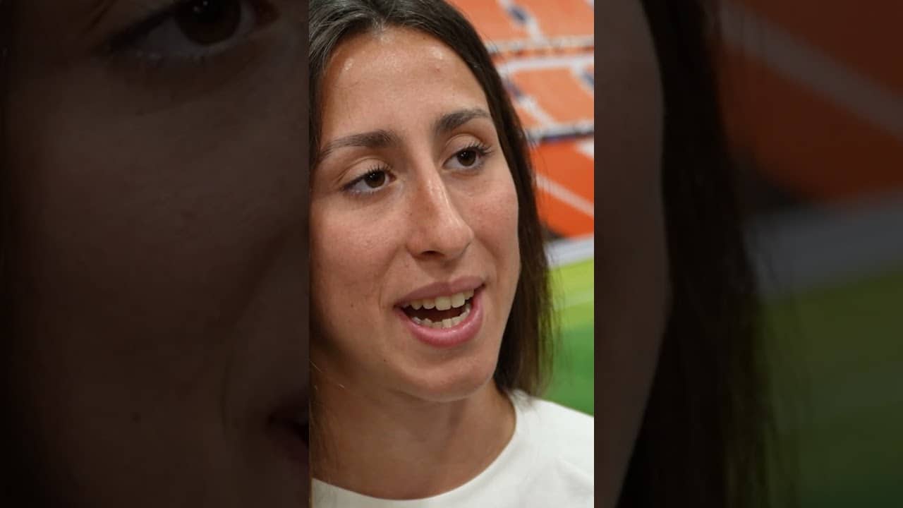 🎦 Así fue el reconocimiento de Mestalla a las Campeonas de la #AcademiaVCF