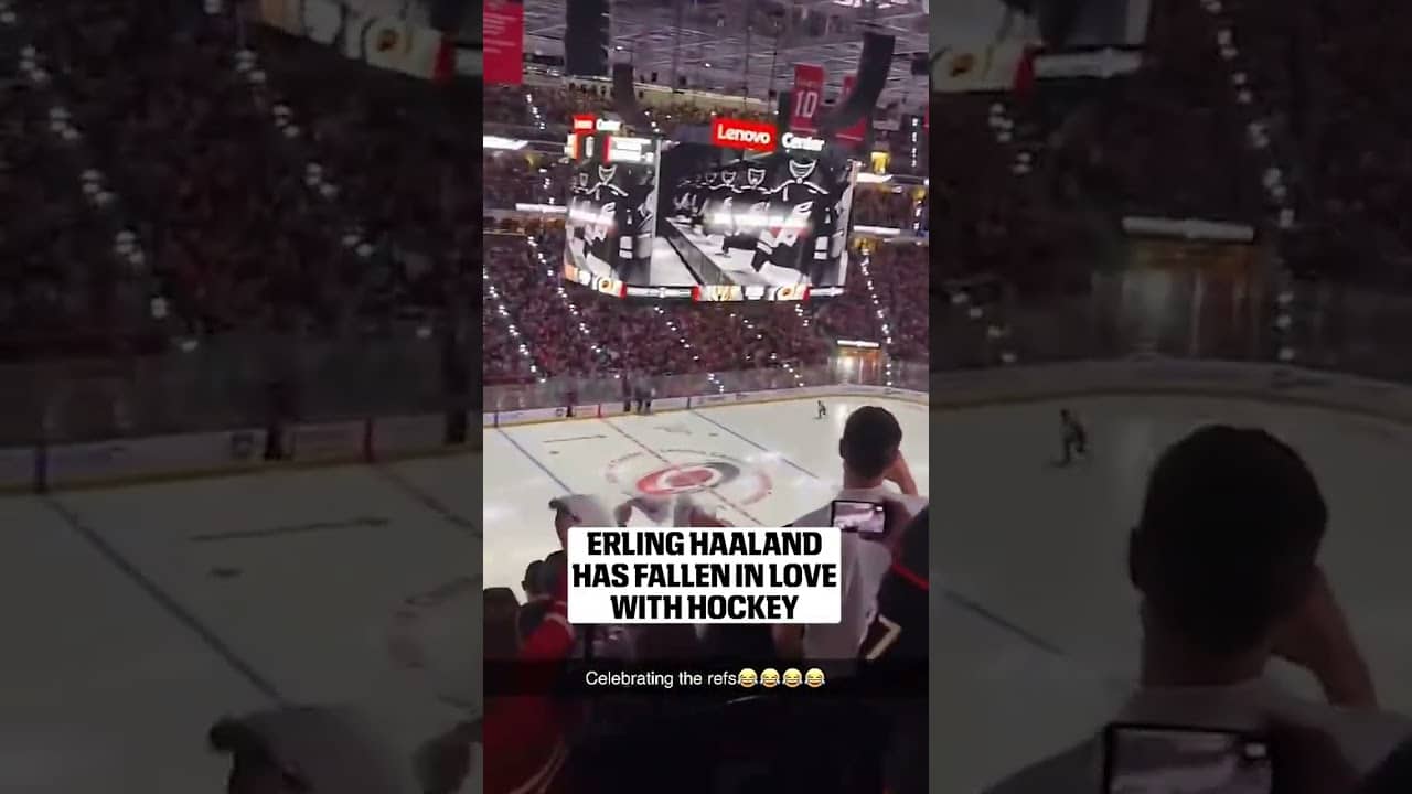 Haaland is a hockey fan now 🔥 (via erling.haaland/snapchat)