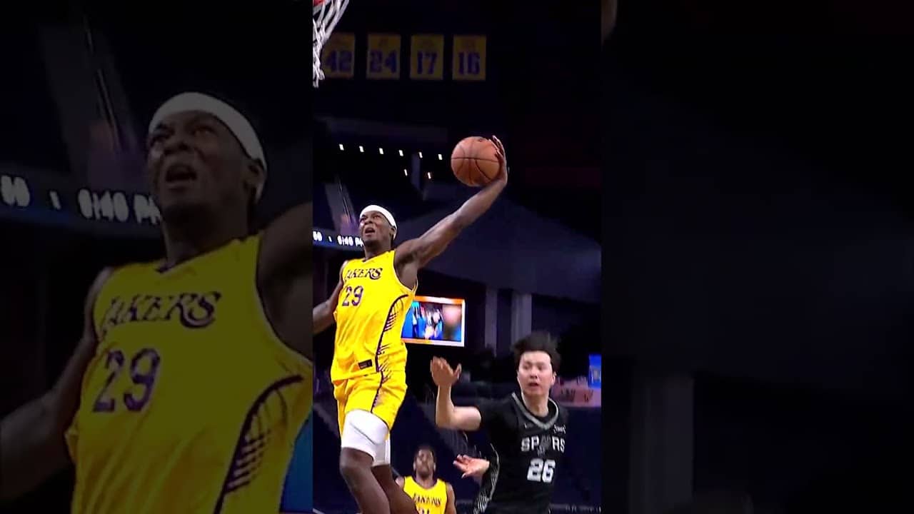 Chase Ross with the highlight DUNK #lakers