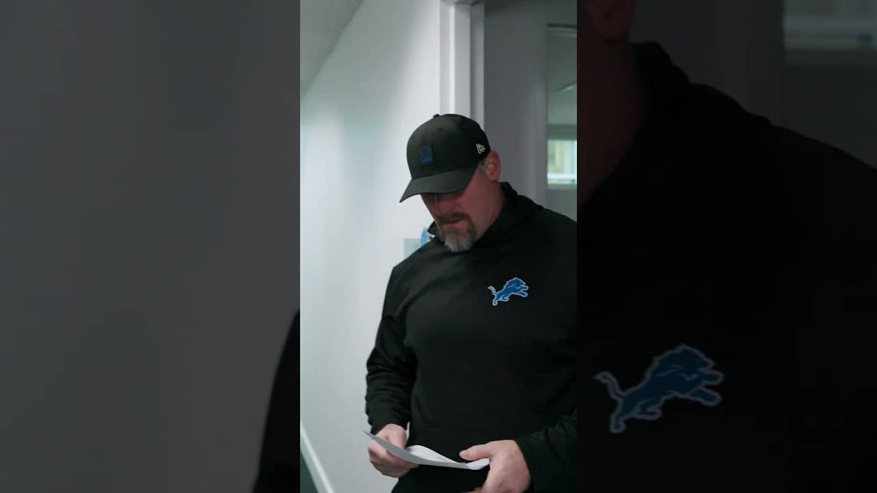 Dan Campbell kept it simple 😂 (via @lions/X)