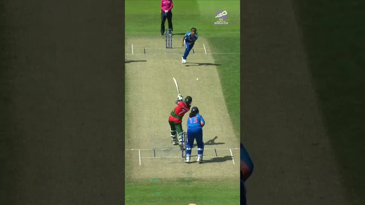 Nandni Sharma breaks through for India with a superb return catch 😯 #T20WorldCup