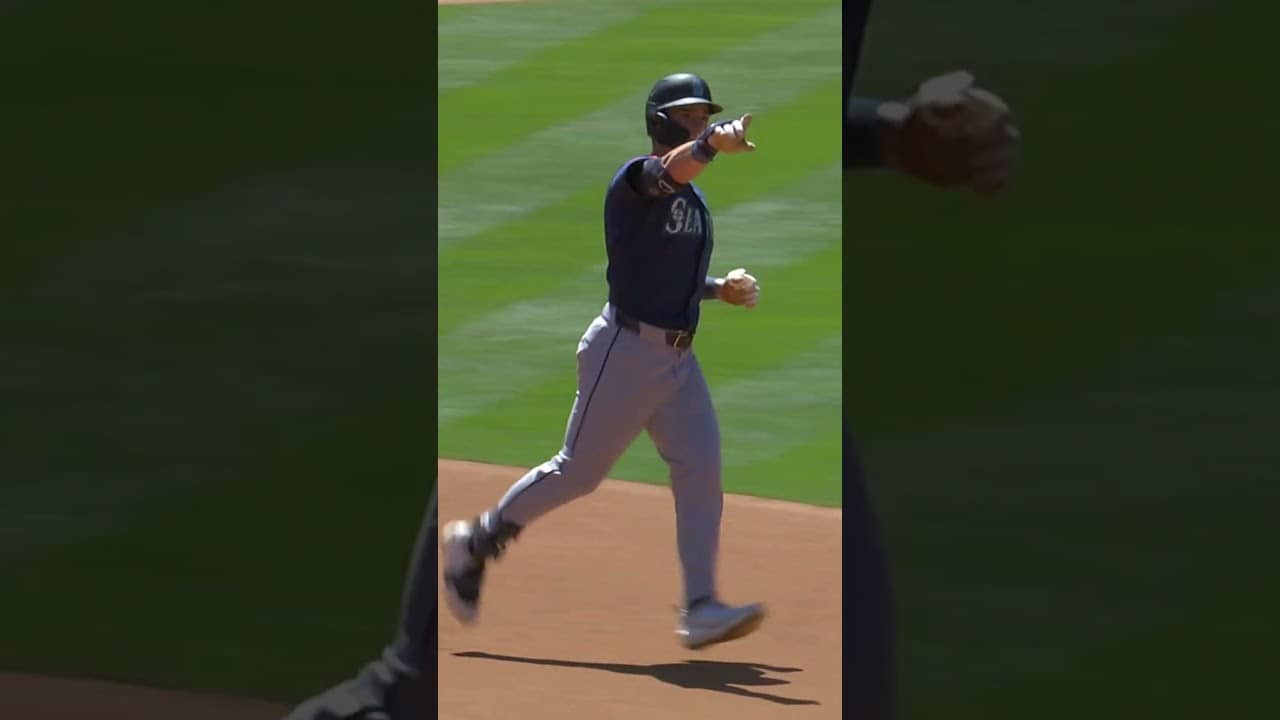 Cole Young checking in 💥  #mlb #baseball