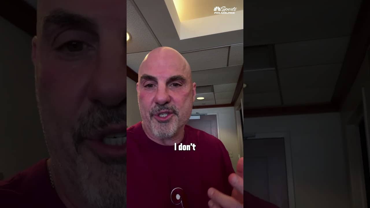 Rick Tocchet is joining the broadcast tonight for announcers in the stands!