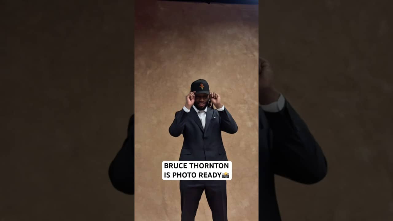 31st draft pick Bruce Thornton in his Rockets hat