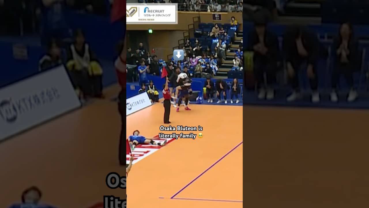 Everyone adores Yamamoto 👼 #volleyballworld #svleague