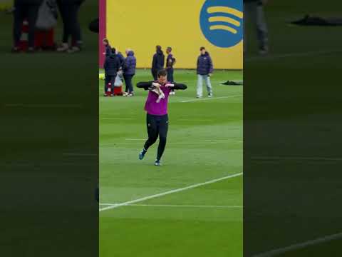 Szczęsny never disappoints 😂  #fcbarcelona #shorts