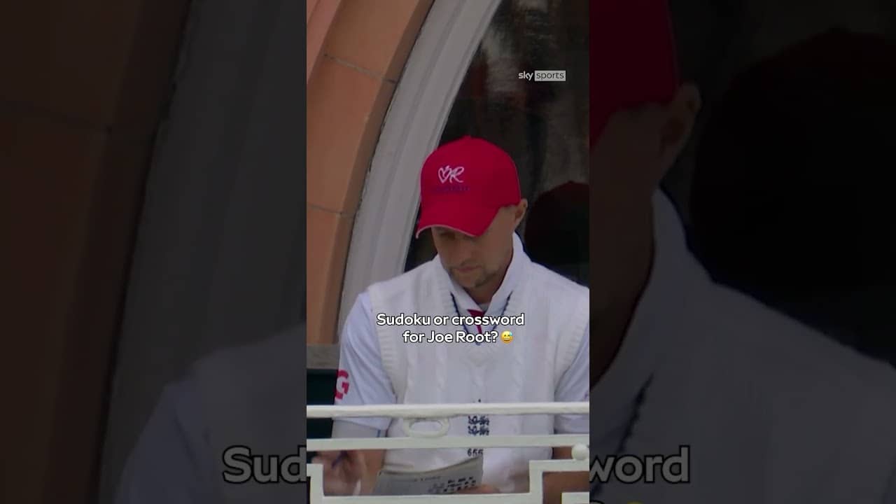 Joe Root doing a crossword at Lord's 🤓