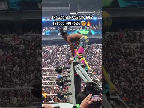 Je’Von Evans 😱 #WrestleMania