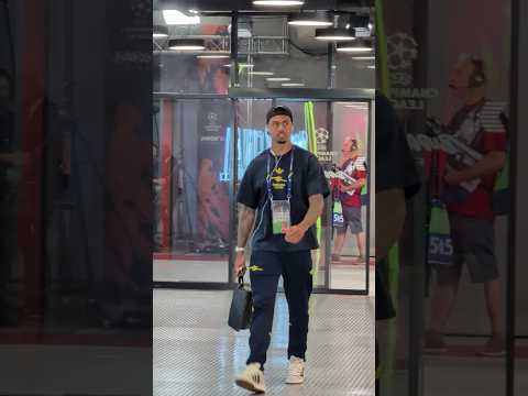 ARRIVING FOR CHAMPIONS LEAGUE FINAL