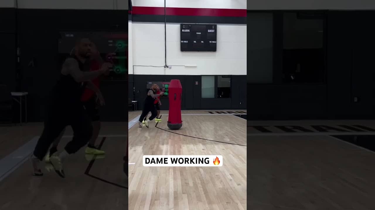 Dame getting offseason work in 🔥💪 (via: damian/IG)