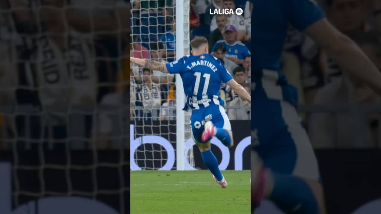 El primer intento es de Toni Martínez  🔥 #laligahighlights #RealMadridAlavés