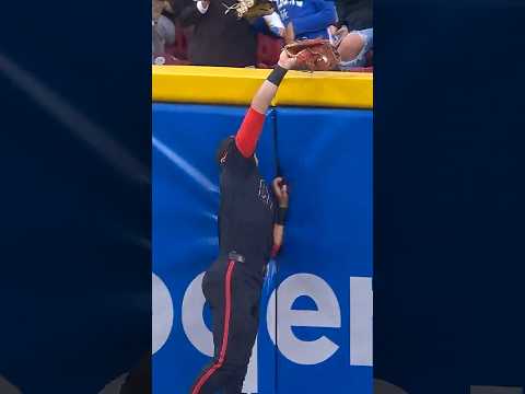 TJ Friedl robs Mike Trout with a terrific grab! 🧤