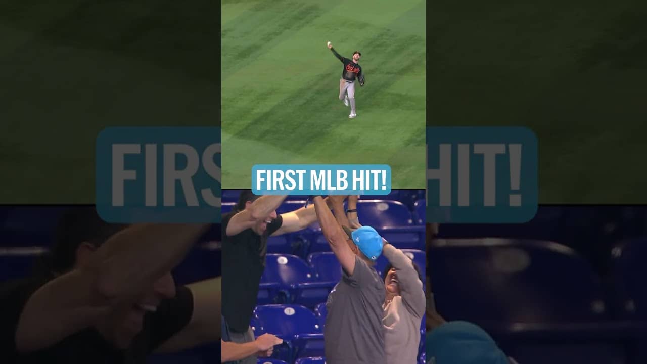 FIRST HIT, FIRST RBI! MLB's No. 52 prospect Joe Mack checks off a few firsts in front of his family!