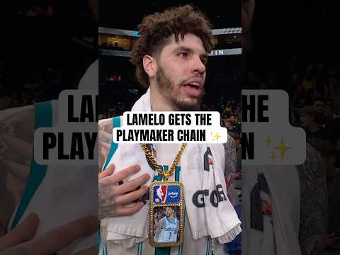 LaMelo looking good in the prime video playmaker chain ✨