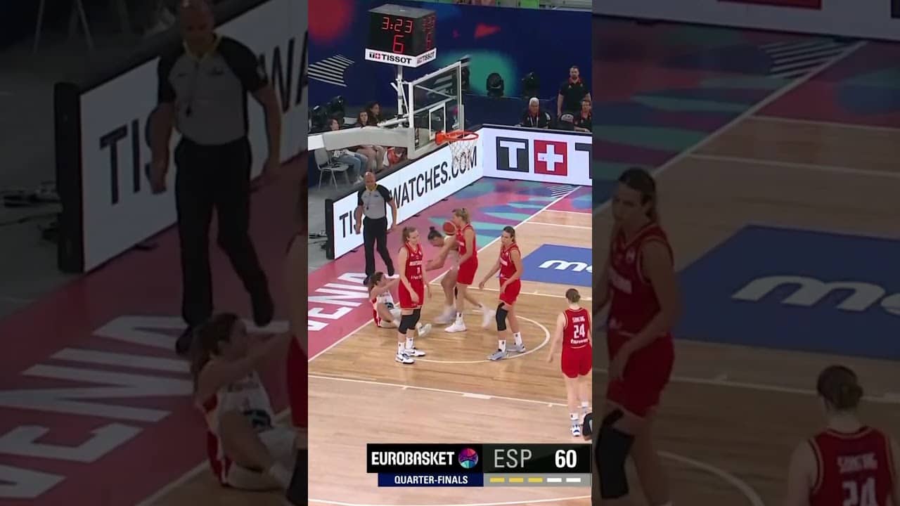 We only see amazing footwork 😮‍💨 #EurobasketWomen