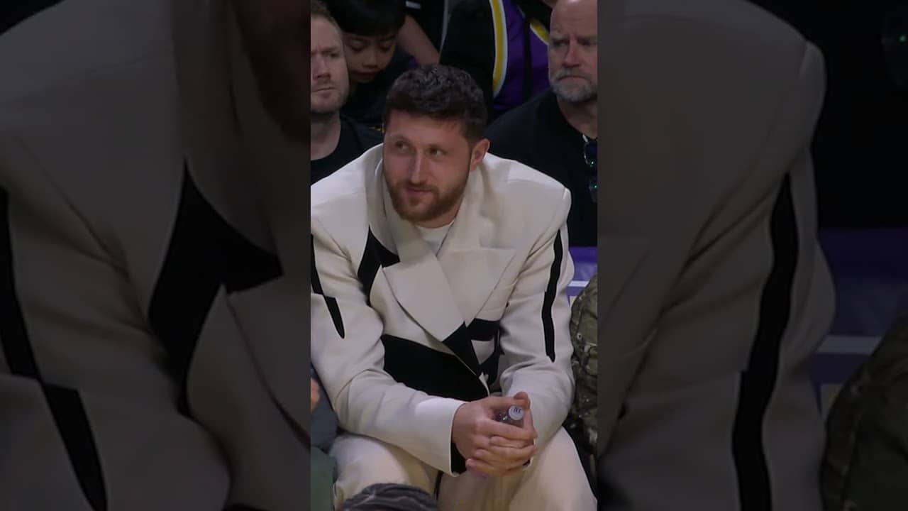 "THAT'S ART" 🎨 Last Nurk fit of the season 👕