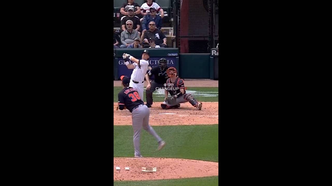 COLSON MONTGOMERY TIES IT WITH ONE SWING #homerun #highlights #MLB